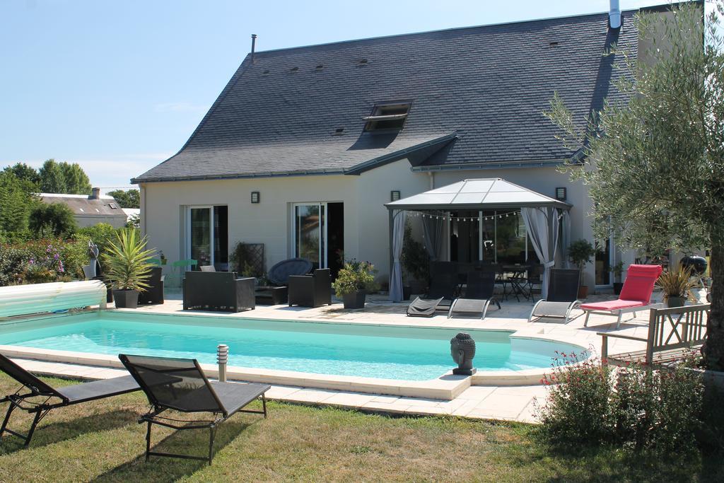 לינה וארוחת בוקר Saint-Gervais en-Belin Le Champ De La Ferme מראה חיצוני תמונה